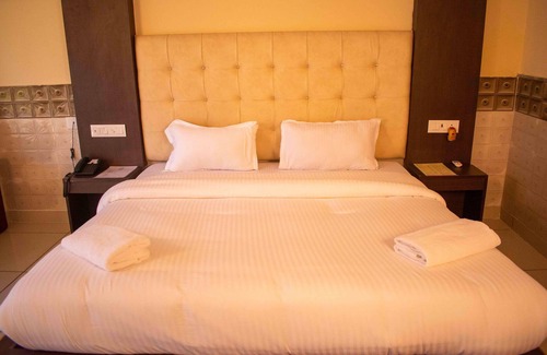 Tapovan Resort | MVT Resort & Restaurant