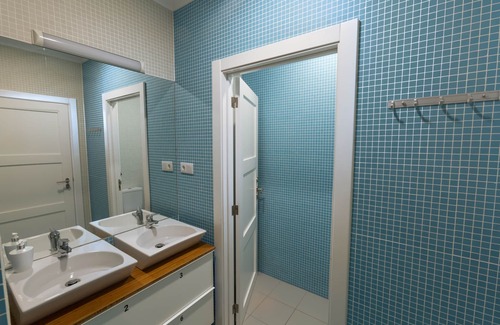 Angra do Heroismo Haus | My Angra Charming House