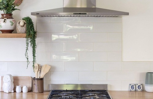 Myrtleford Haus | Myrtle Creek Cottage