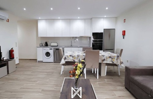Peso da Regua Haus | MyStay - Oliveira Douro House | Two-Bedroom Apartment