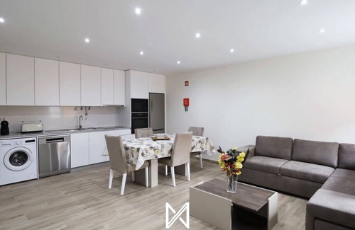 Peso da Regua Haus | MyStay - Oliveira Douro House | Two-Bedroom Apartment