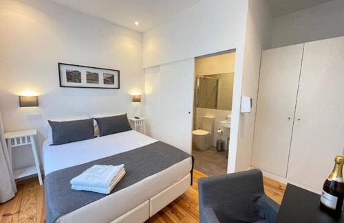 Uniao de Freguesias do Centro Hotel | MyStay - Porto Centro habitación doble con terraza