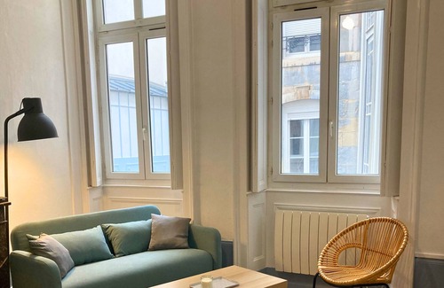 Besancon Old Town Wohnung | -n°26- Studio Calme et Lumineux Cœur de Ville