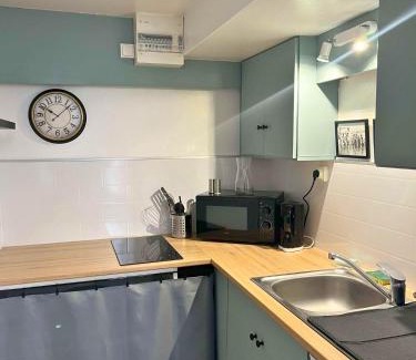 Besancon Old Town Wohnung | - N26- Studio calme et lumineux cœur de ville