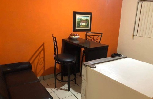 Ciudad Obregon Wohnung | 5 minutes to the theme park! Family-sized condo with game room & deck