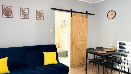 Boguszow-Gorce Wohnung | Na Skraju Lasu by LibertaRent