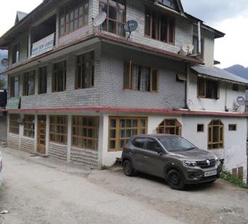 Naggar Haus | Naggar snow view