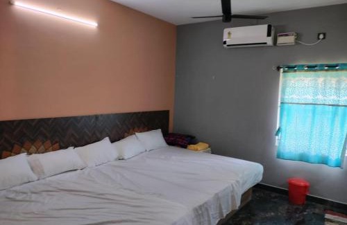 Coimbatore Haus | Nainika home stay way to Isha and marudhamalai