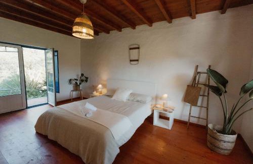 Mafra Kabine | NaNa House Ericeira - Yoga & Surf