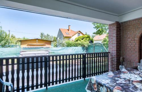 Poroszlo Wohnung | Napsugár Vendégház