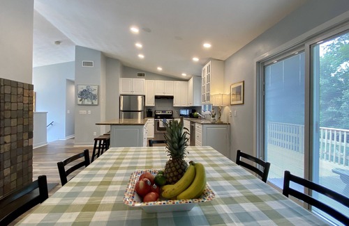 Bonnet Shores Haus | Narragansett R. I. 5 Schlafzimmer, 3 Badezimmer, zentrale Luft in der Sackgasse