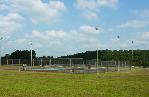 Hohenwald Wohnmobilvermietung | Natchez Trace RV Campground