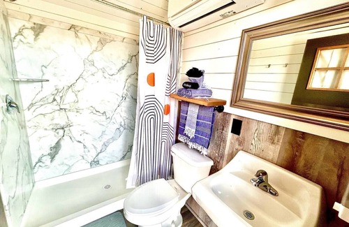 Teasdale Haus | Native American Shaman Tipi