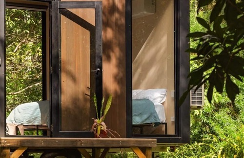 Bahrs Scrub Haus | Natural Age by Tiny Away