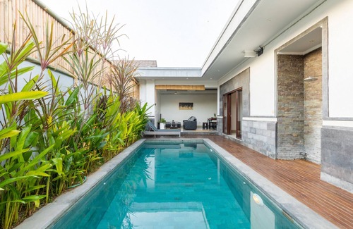Nakula Villa | Natural Light, 1BR Villa Situated In Seminyak Area! 4Min Drive To Eat Street!