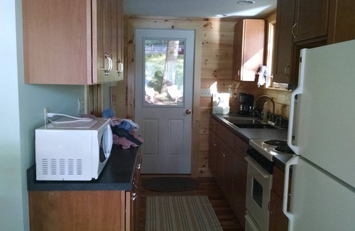 Turner Hütte | Kleiner Rückzugsort am ruhigen See, 1 Stunde von Portland entfernt