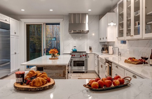 Jackson Haus | Nature & Adventure at Your Door of this Modern Mtn. Retreat! | Abode at Palomino Ridge