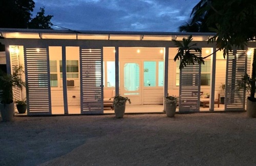 Cotton Tree Bay Haus | Nature Escape Getaway w/ in-room dining service & amenities/3bdrm 1bth/sleeps 5