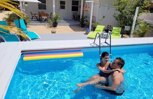 Cotton Tree Bay Haus | Nature Escape Getaway w/ in-room dining service & amenities/3bdrm 1bth/sleeps 5