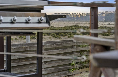 Ocean Grove Haus | Nature's Edge Hideaway