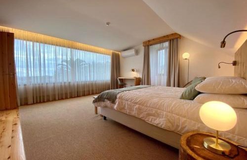 Caloura Wohnung | Nature & Sea - Casa Vinhateira West Duplex