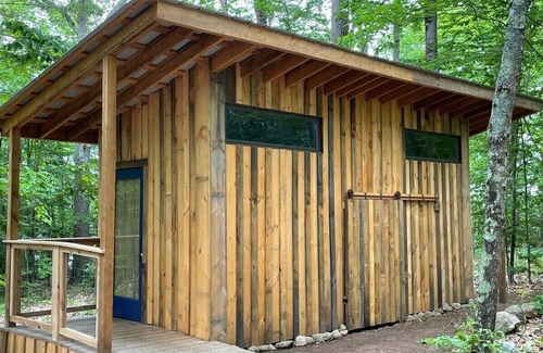 Monmouth Bootsverleih | Nautilus: Floating Island Waterhouse