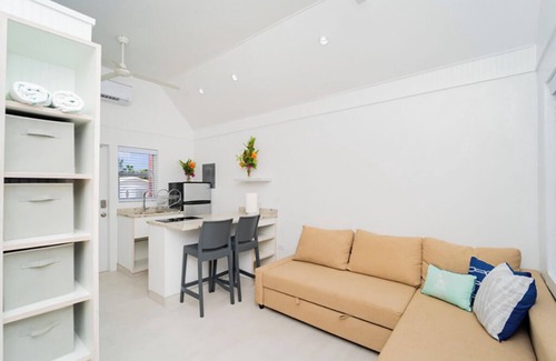 West Bay Hütte | Nautilus Studio - Calabash is a charming Studio on 7MB - by Cayman Villas