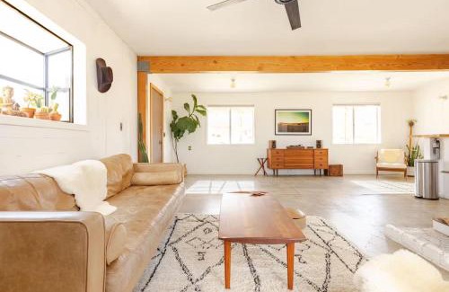 Panorama Heights Haus | Navigate Stays retreat W Hot Tub Bobs Homestead