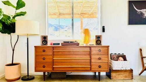 Panorama Heights Haus | Navigate Stays retreat W Hot Tub Bobs Homestead