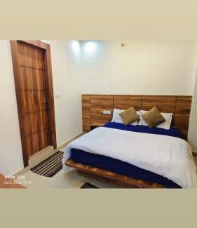 Rishikesh Haus | Navya Guest house