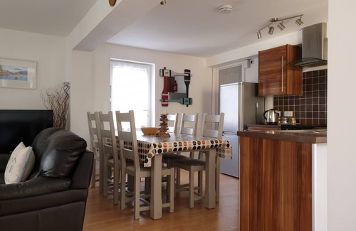 West Looe Wohnung | Neap Tide Looe. Geräumige 3bed2bath Wohnung, zu Fuß in die Stadt und zum Strand