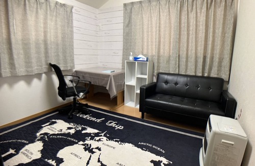 Kiyosumi Haus | Near Disneyland, Tokyo, Beach, Narita Airport and Makuhari Messe.Sunny Big House