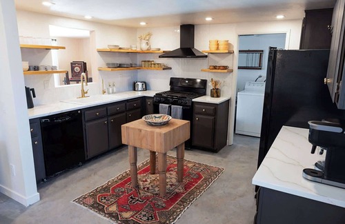 Indian Cove Haus | Near Indian Cove & JTNP, Outdoor Lounge, + FirePit