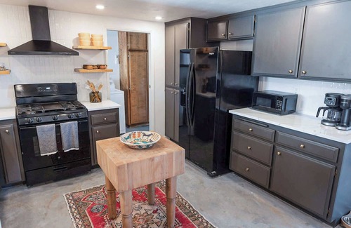 Indian Cove Haus | Near Indian Cove & JTNP, Outdoor Lounge, + FirePit