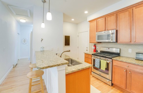 Back Cove Haus | Near Portland Trails: Walkable Apartment w/ Deck