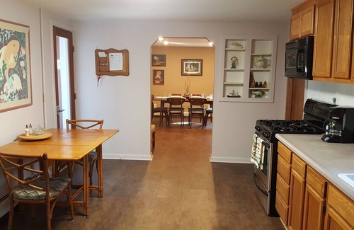 Bay City Hütte | In der Nähe von Saginaw Bay und Saginaw River