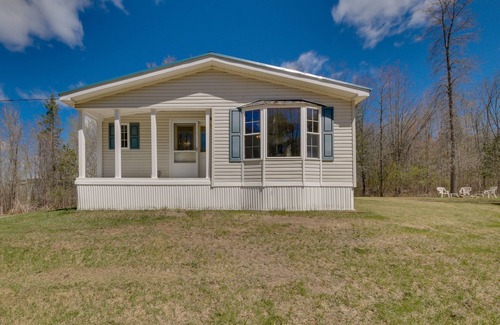 Albion Haus | Near Waterville: Cozy Midcoast Vacation Rental!