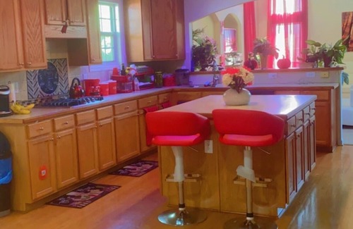 Covington Haus | Neat family home for large group