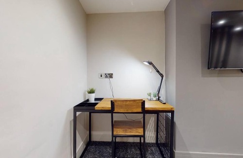 Pontypridd Haus | Neat Retreat Graig Pontypridd