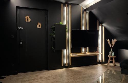 Pontault-Combault Wohnung | Need'Amour - Suite chaleureuse