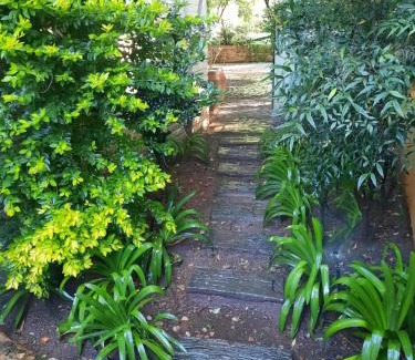 Benoni Wohnung | Nel's Cottage, a private and peaceful cottage