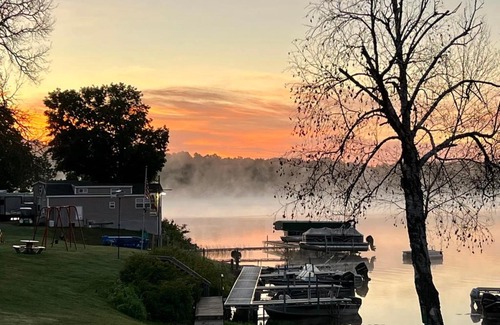 Hayward Kabine | Nelson Lake Lodge