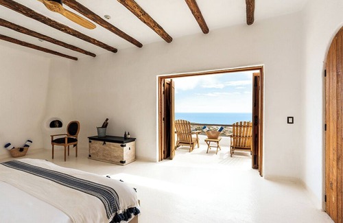 Los Cabos Kabine | NEST Baja