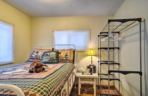 Charlevoix Haus | Nestle by Lake Charlevoix Cottage Pets Welcome!