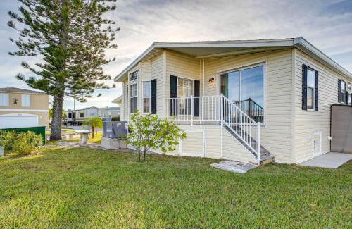 Nettles Island Haus | Nettles Island Jensen Beach Home Walk to Ocean!