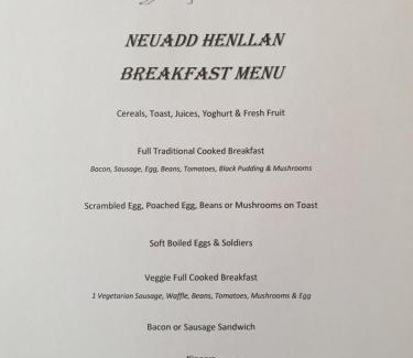 Builth Wells Hotel | Neuadd Henllan Lodge