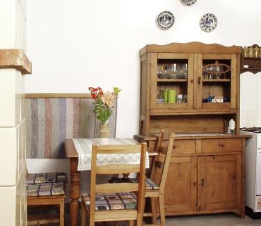 Bator Haus | Nevenincs Vendégház