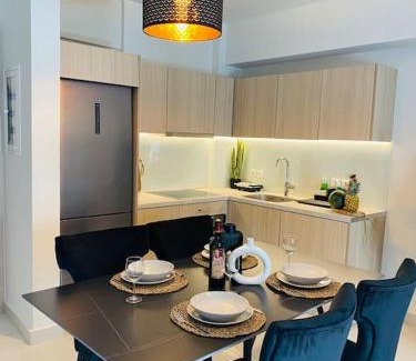 Kallithea Wohnung | New 2BD aprt with Shared Rooftop Pool D3