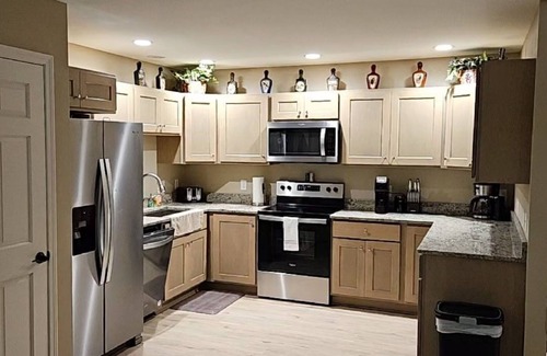 Rome Haus | New 3-brm, on Lake Arrowhead Golf Course, near Sand Valley, a golf mecca awaits!