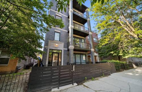 Near West Side Wohnung | New 3Bed 3Bath Condo with Parking by United Center